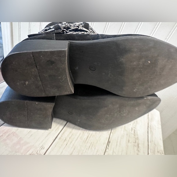 BoohooMan Men’s Size 9 Bandana Chelsea Cowboy Boots Chain Detail Black Suede - Picture 12 of 13